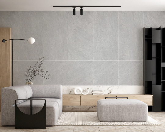 아트월로 시공된 KCC글라스 홈씨씨 '세렌' 아르젠토(Argento)